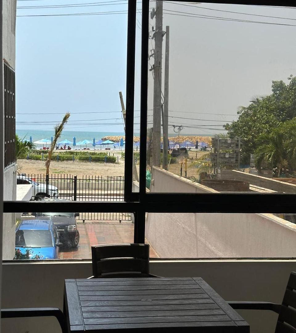 Hermosa Habitación Frente A La Playa En 2 Personas Cartagena