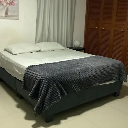 Hermosa Habitación Frente A La Playa En 2 Personas Cartagena